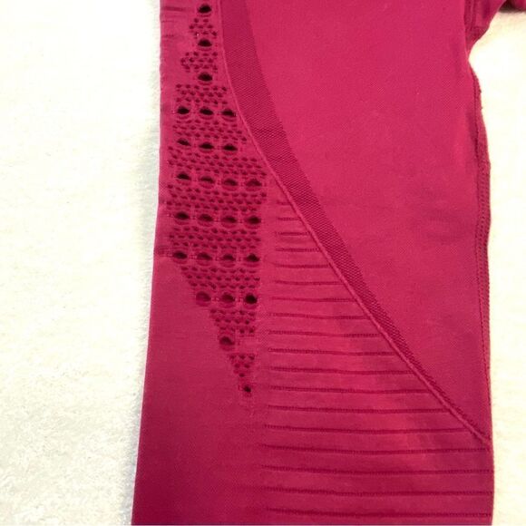 GYMSHARK ENERGY CROPPED LEGGINGS - Picture 3 of 12